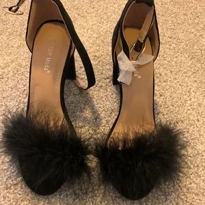 Black Fuzz Block Heels 2*30
